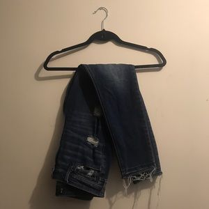 Hollister High Rise Crop Jeans